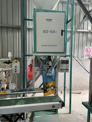 Máquina de embalagem quantitativa DCS-50A1 do arroz dos grânulo plásticos dos feijões de soja dos feijões de Mung