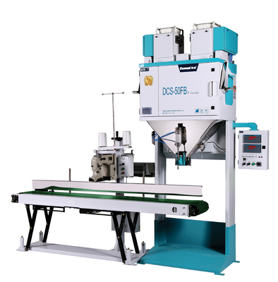 Auto máquina de empacotamento quantitativa do arroz Sugar Feed Plastic Granules branco