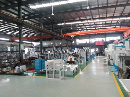 Máquina de embalagem automática robótico de alta velocidade da caixa de Palletizer 10kg do saco de QMS